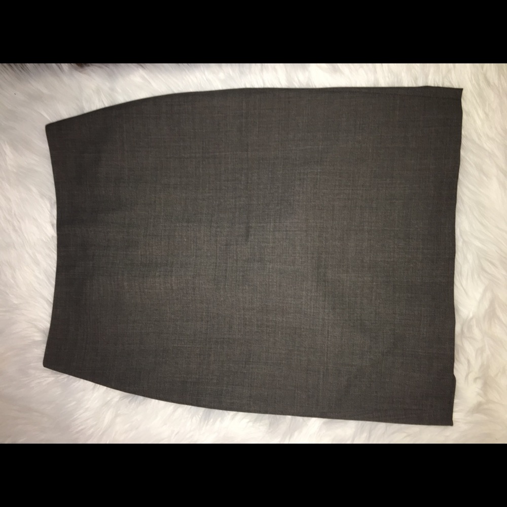 Ann Taylor skirt size 8